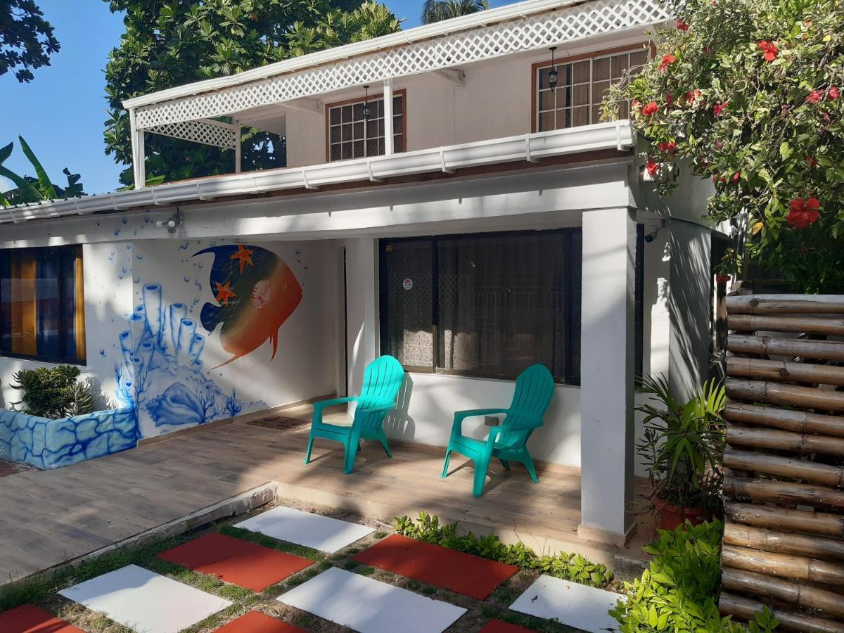 Buenavista  Joebi'S House Walking Distance To Rocky Cay Beach Ideal For Families Or Groups מראה חיצוני תמונה