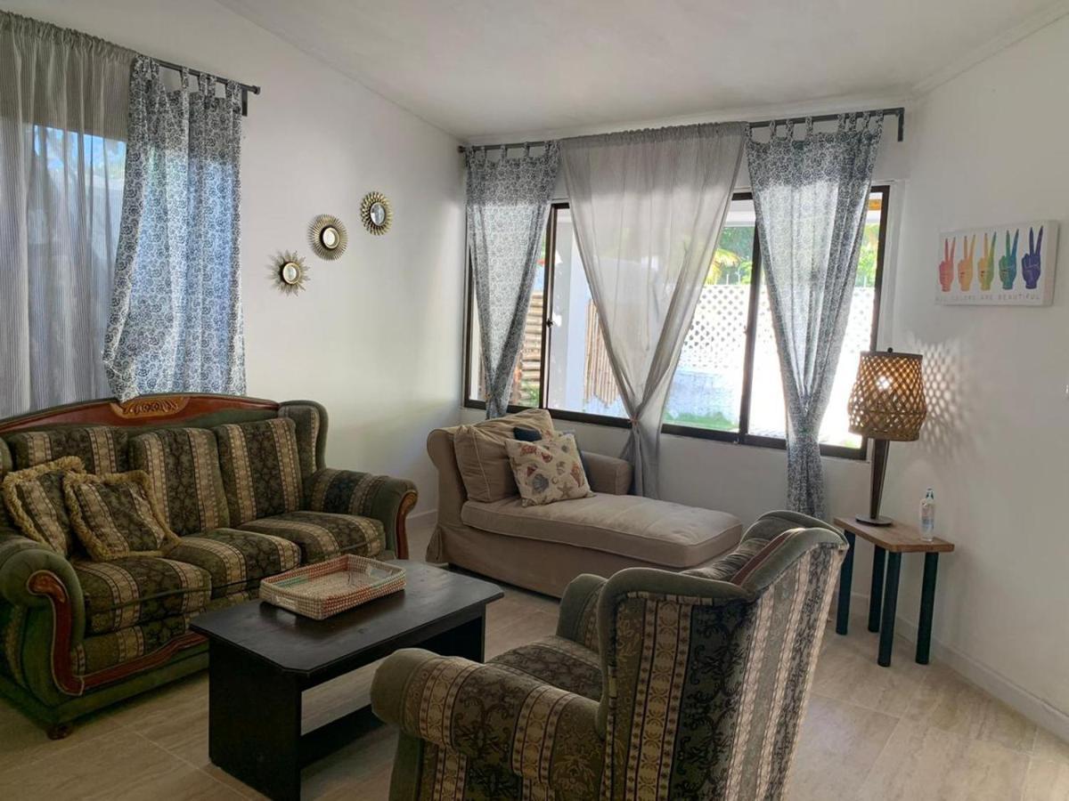 Buenavista  Joebi'S House Walking Distance To Rocky Cay Beach Ideal For Families Or Groups מראה חיצוני תמונה